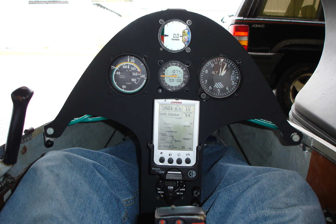 cockpitlarge.jpg
